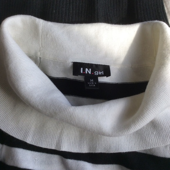 I.N. Girl 3/4 Sleeve Long in Length Stripe Sweater - Picture 4 of 5